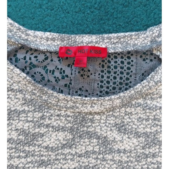 Hot Kiss Womens Long Sleeve Top Gray White Medium Knit Lace Back Sweater Size M - Picture 3 of 6